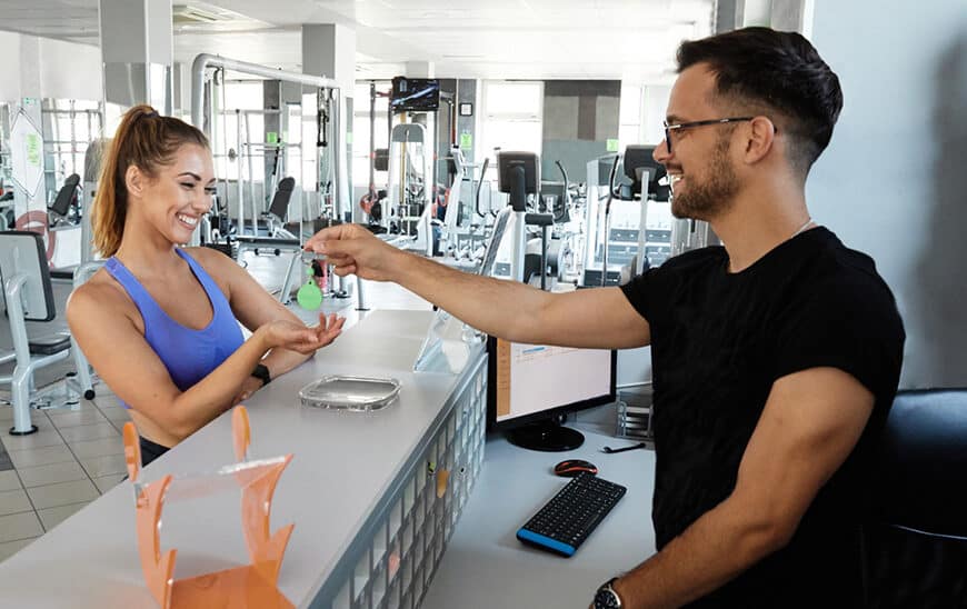 Recomendaciones de La Junta: Comparar y Revisar Condiciones Antes de Adherirse a un Gimnasio