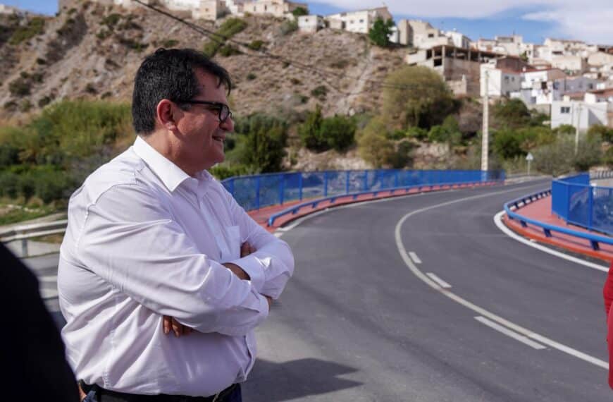 Reforma de Redes de Saneamiento y Abastecimiento en Varias Calles de Líjar por parte de la Diputación