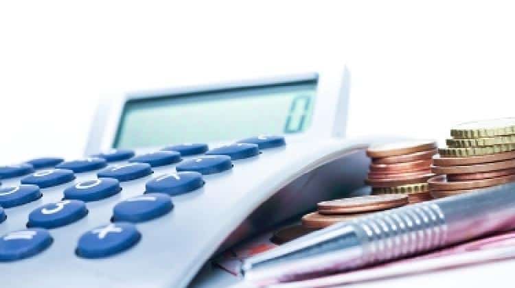 Título sugerido: "Retribuciones del Profesorado Andaluz en 2026: Análisis y Perspectivas"