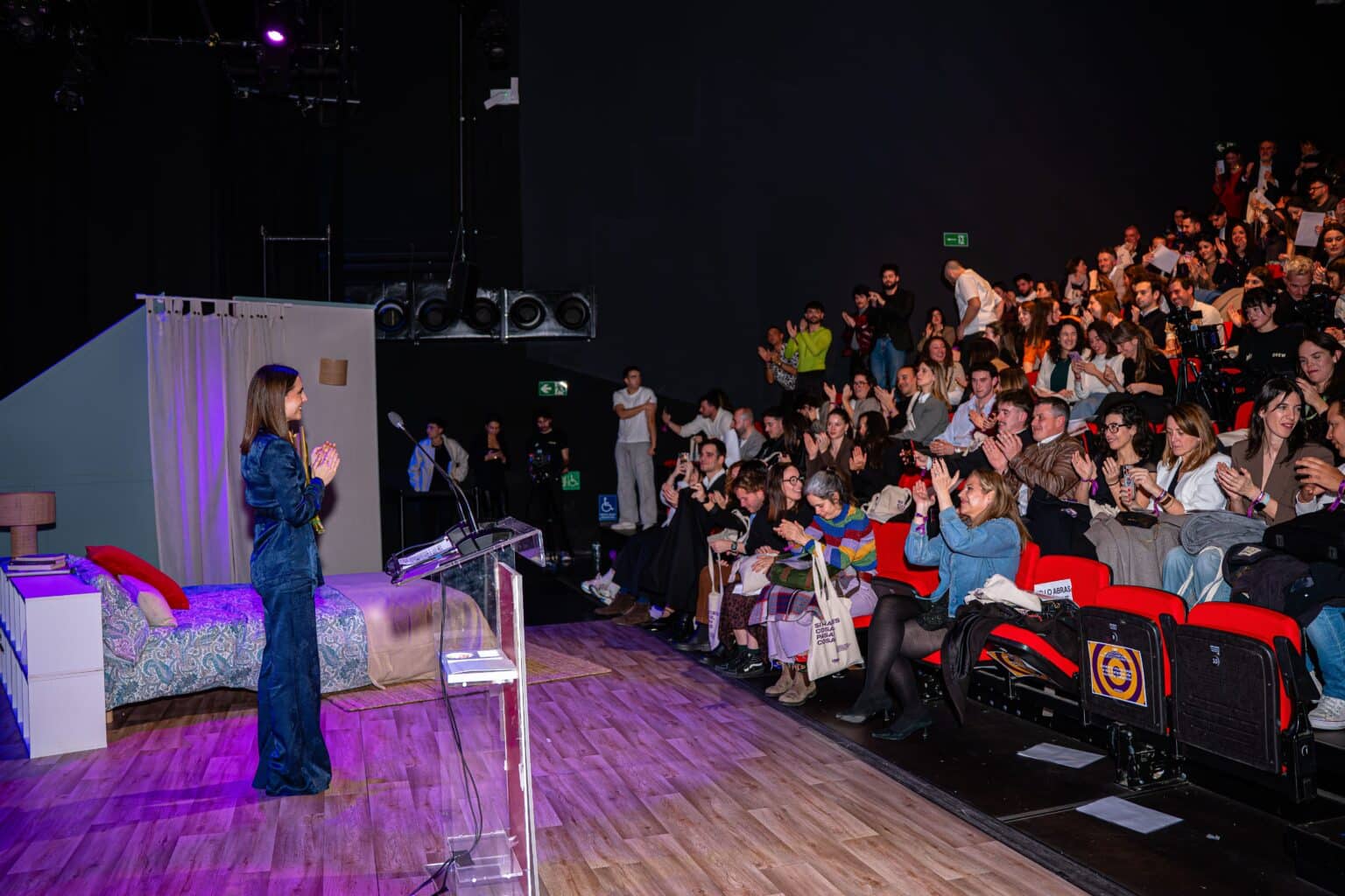 Triunfadores de Los Loop Awards: Las Principales Campañas de Marketing de 2025 Elegidas por el Público 1 Los Loop Awards ya tienen ganadores: estas son las mejores campañas de marketing de 2025 según el público