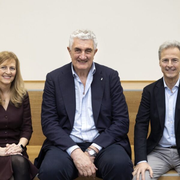 Acuerdo Estratégico: Santander Mapfre Hipoteca Inversa Se Une a Fernando Romay