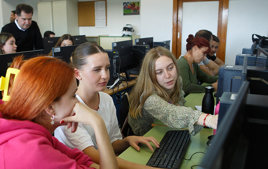 Andalucía Encabeza el Ranking de Inversión Tecnológica con 422 Millones de Euros