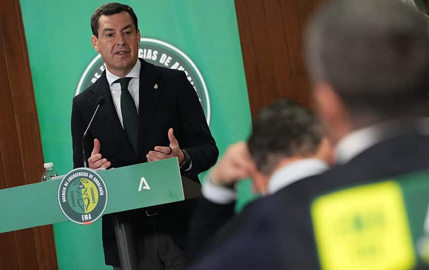 Andalucía Refuerza Medidas ante el Temporal: Cierre de Colegios y UME en Alerta