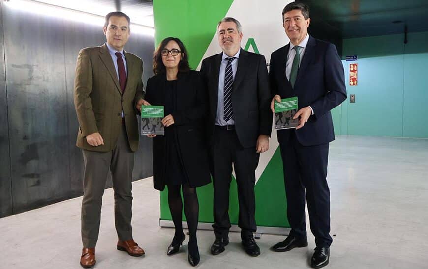 Andalucía prevé alcanzar la cifra de diez millones de habitantes para 2050, destacando el "éxito" de su crecimiento poblacional
