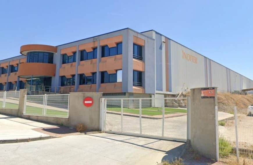 Vista exterior de Inditer, empresa auxiliar del frío industrial y la climatización de Montilla.