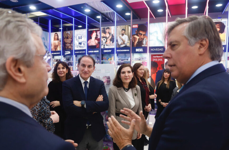 CEA conmemora el Día del Comercio en Andalucía destacando su papel como motor económico y social