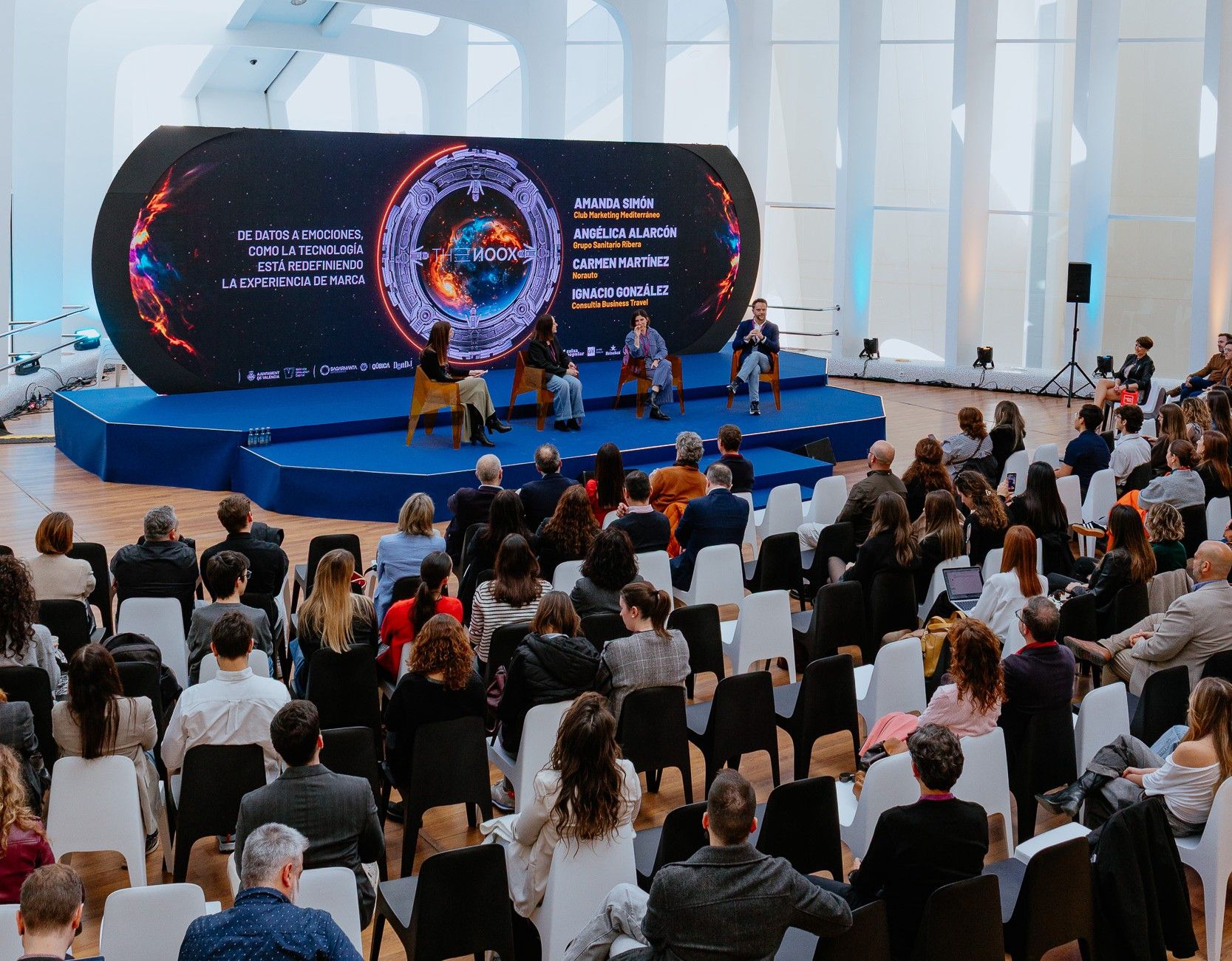 Consultia Business Travel: Revolucionando los Viajes Corporativos con Soluciones Tecnológicas de Vanguardia 1 Elena Digital López