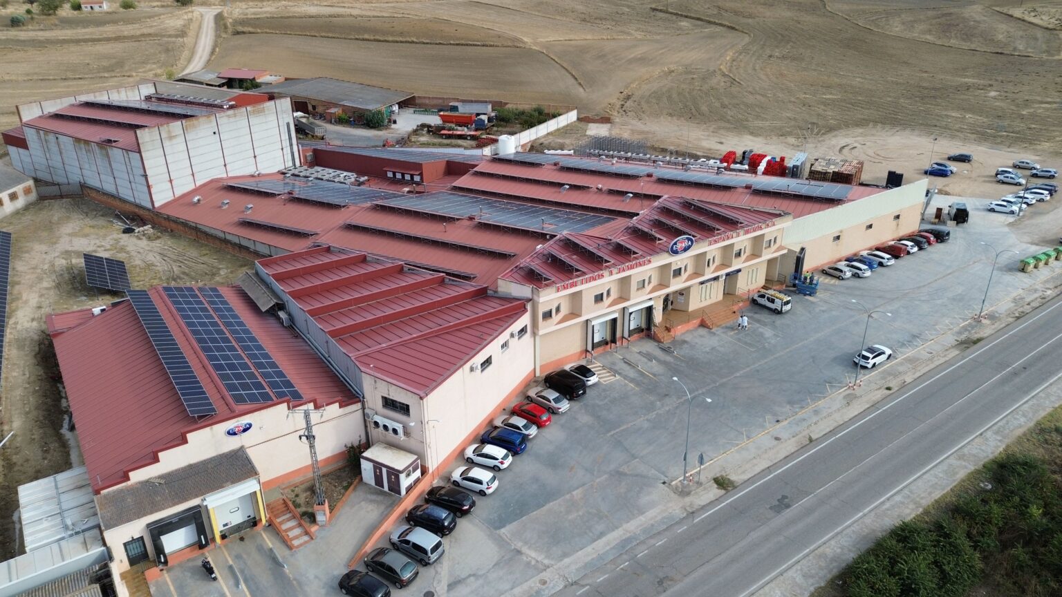 Cuatro Décadas de Excelencia: La Evolución y Legado de Miguel España e Hijos 1 Miguel España e Hijos celebra 40 años de crecimiento, tradición e impulso internacional