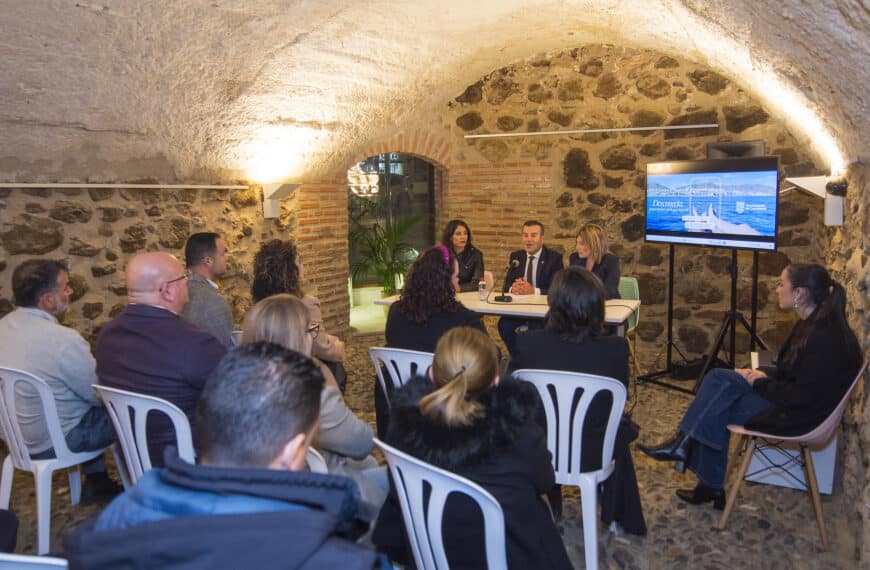 El Ayuntamiento y la Diputación Lanzan la Nueva Campaña de Turismo de Carboneras