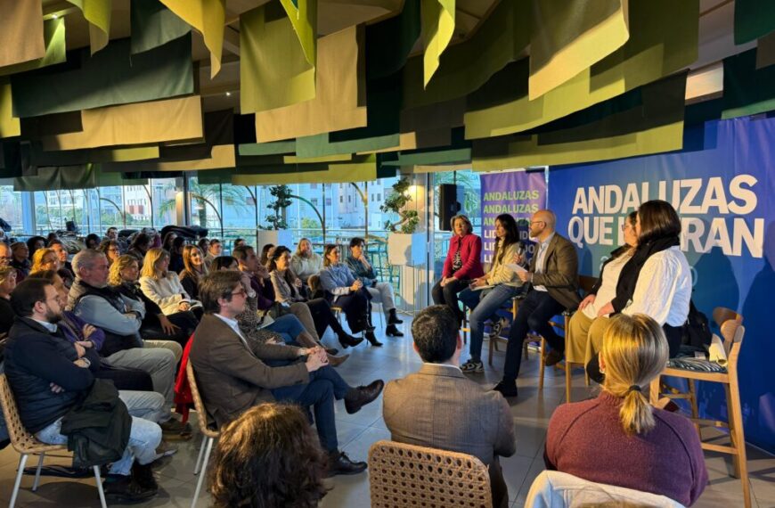 Foro de mujeres en la FP del ciclo 'Andaluzas que lideran a tu lado' en Córdoba
