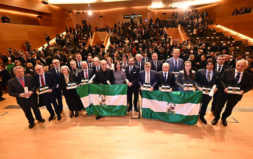 Entrega de Banderas en Provincias Andaluzas en Conmemoración del 28F