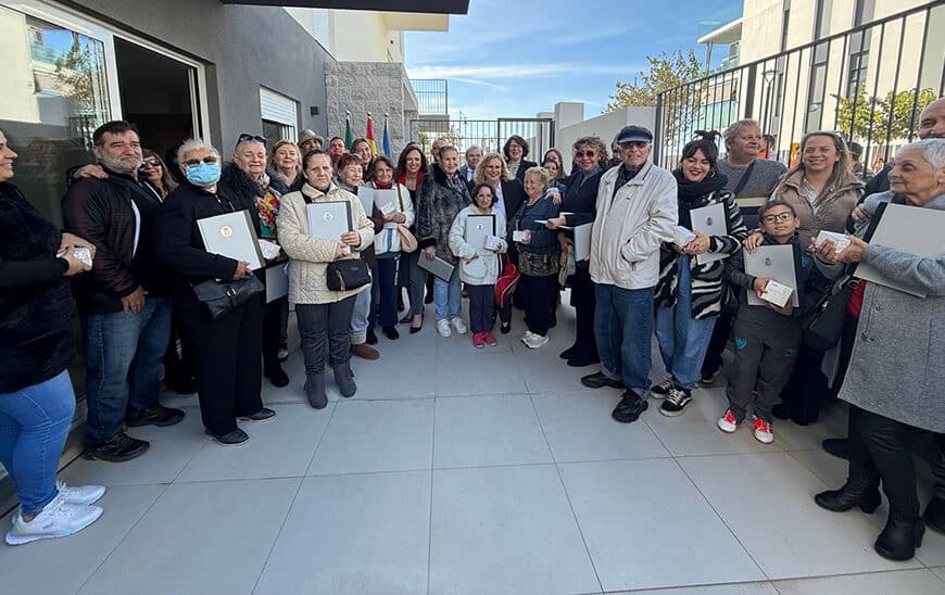 Entrega de Llaves de 15 Viviendas Protegidas en Alquiler por la Junta en Fuengirola