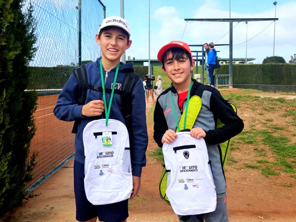 Éxito en el Estreno del Circuito de Aficionados by Alcral AG en Andalucía 1 Éxito del Circuito de Aficionados by Alcral AG en el CTT Blas Infante de Sevilla