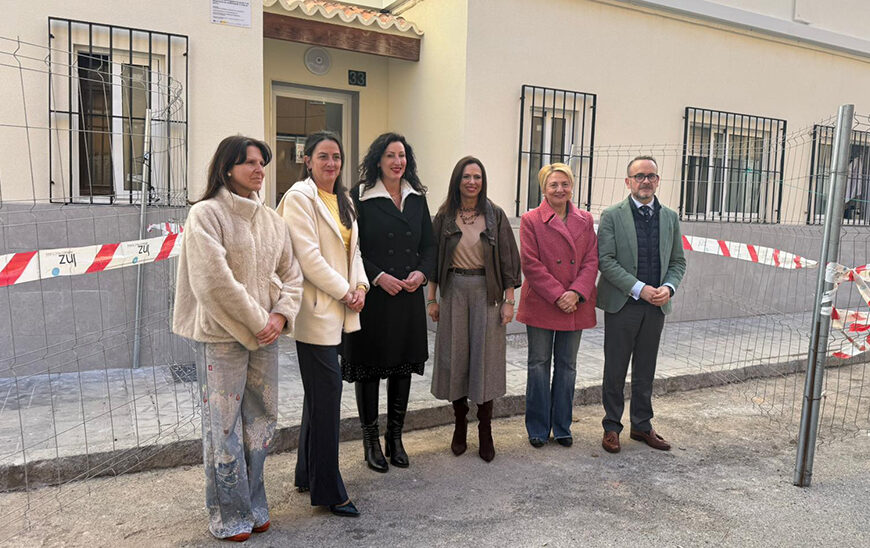 Fomento Invierte 1,5 Millones en la Transformación de los Barrios Los Pintores y El Zapillo en Almería