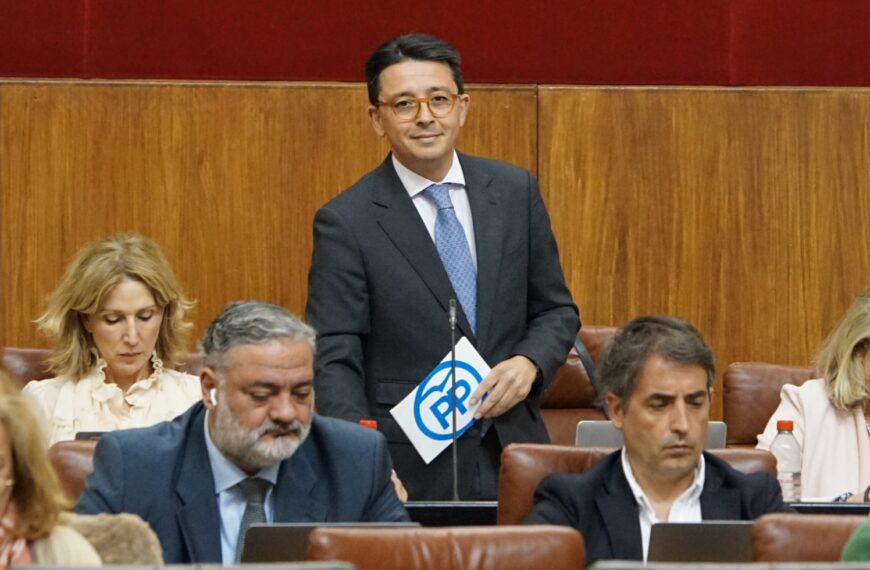 Manuel Guzmán, sobre las inversiones de Juanma Moreno en Almería