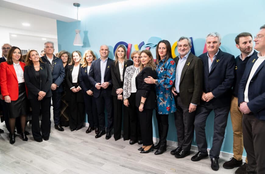 Inauguración de la Nueva Sede de la Asociación ARGAR en la Calle Altamira de Almería