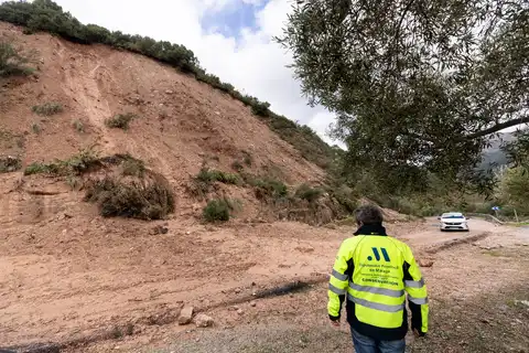 ARCHIVO Inundacion MA8401 de Benaoján a Cortes 04