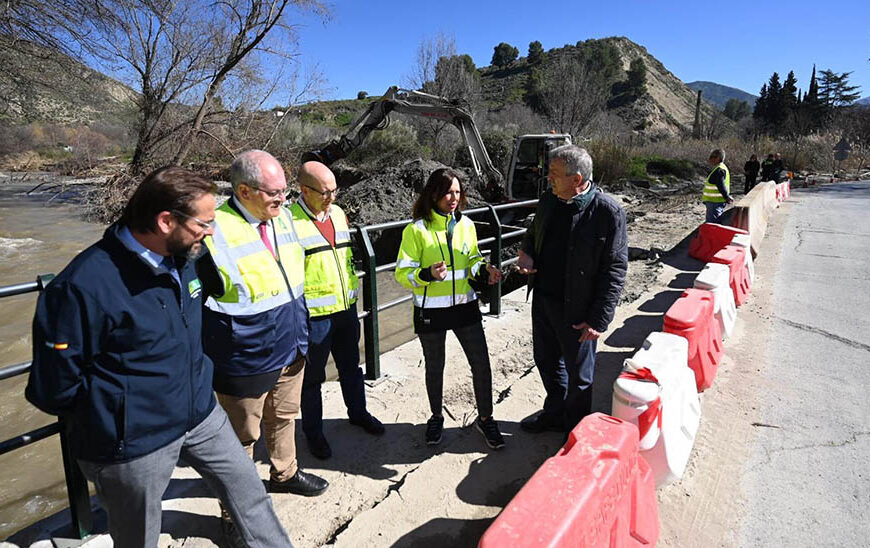 La Junta Actuará en el Puente del Río Aguas Blancas por Daños del Temporal
