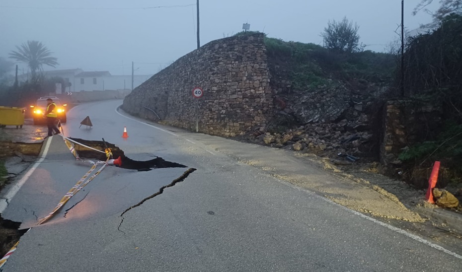 La Junta Autoriza Transferencias de Crédito por 214,7 Millones para el Plan Andalucía Actúa 1 La Junta Autoriza Transferencias de Crédito por 214,7 Millones para el Plan Andalucía Actúa