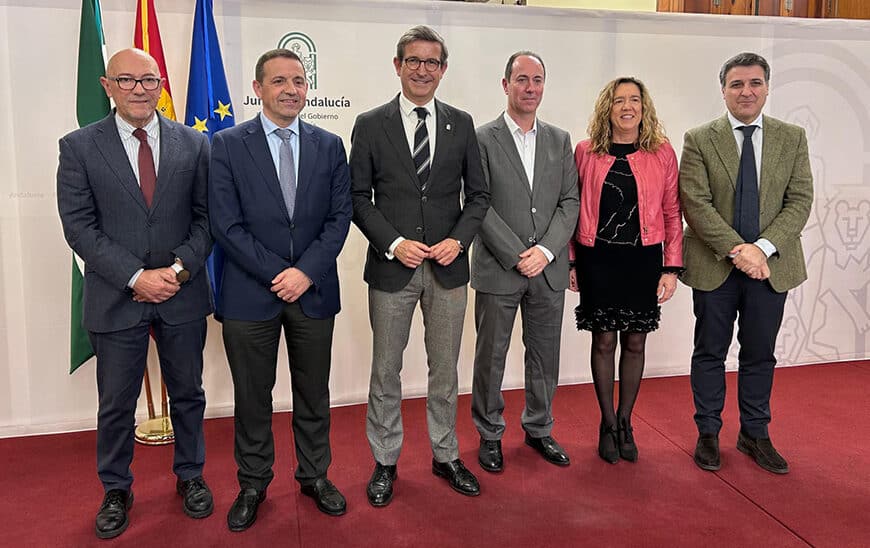 La Junta confirma apoyo a los 54 proyectos de la industria auxiliar del agro con ayudas de Transición Justa