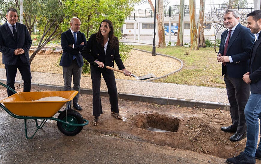 La Junta y Diputación de Almería Destinan 2,9 Millones para Ampliar y Remodelar la Residencia Asistida