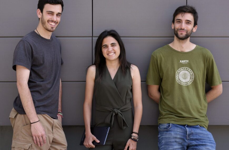 La solución catalana que once ayuntamientos ya usan para que la información municipal llegue a todos sus vecinos, también a quienes no dominan el mundo digital