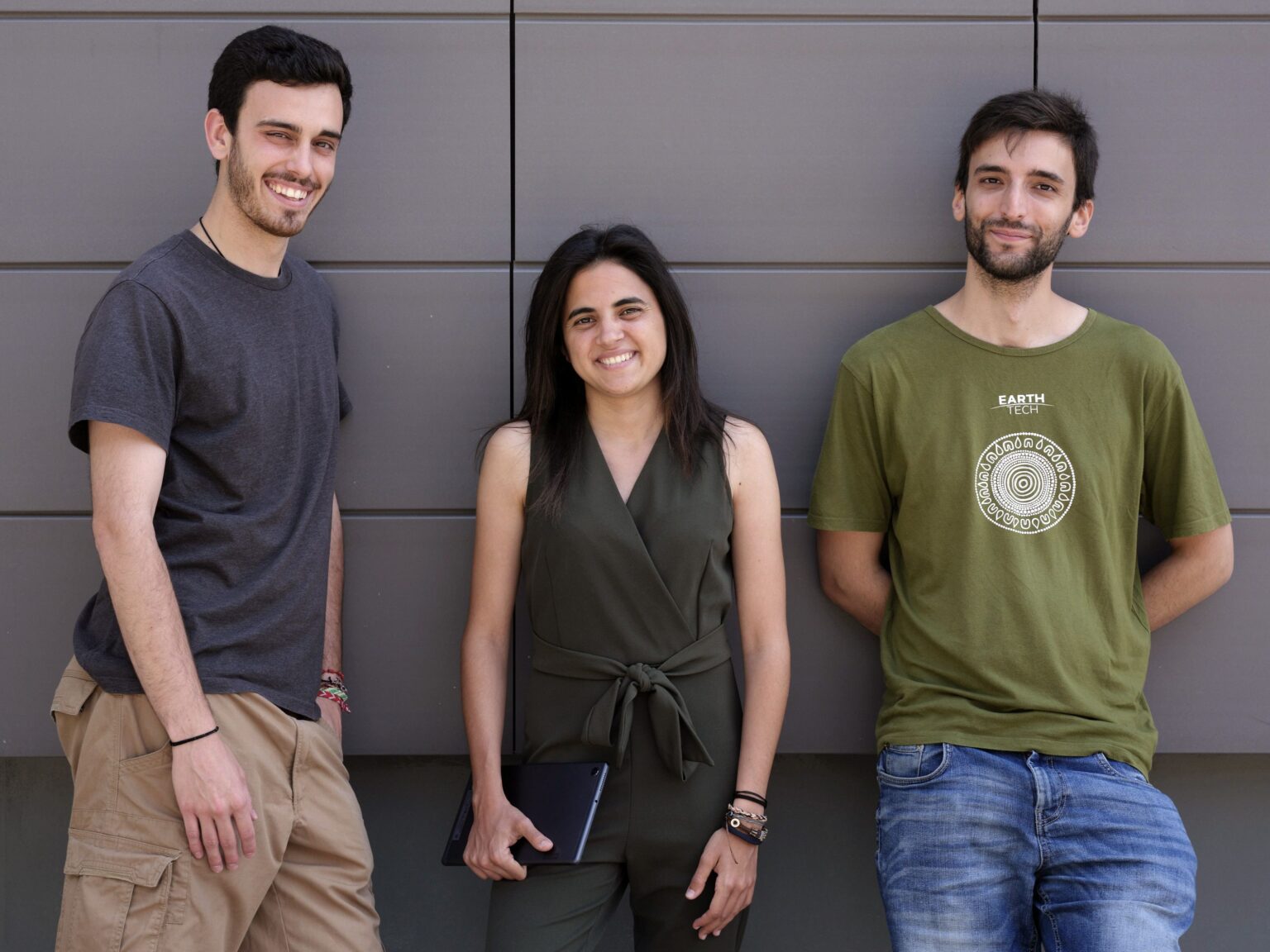 Proyecto Catalán Revoluciona el Acceso a la Información Municipal para Ciudadanos 1 La solución catalana que once ayuntamientos ya usan para que la información municipal llegue a todos sus vecinos, también a quienes no dominan el mundo digital