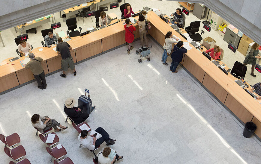 Ahorro Fiscal en Andalucía: Reducciones de Impuestos Generan un Ahorro de 1.800 Millones Anuales para los Contribuyentes