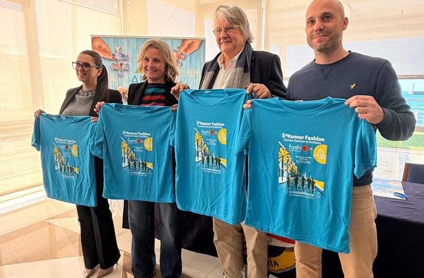 Altea Lanza la Camiseta de la V Runner Fashion Carrera Azul por el Autismo