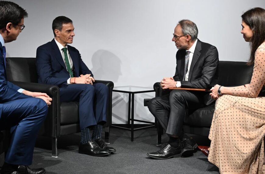 Amazon Refuerza su Compromiso con España: Inversión de 33.700 Millones para Potenciar Aragón como Epicentro Europeo de Nube e Inteligencia Artificial