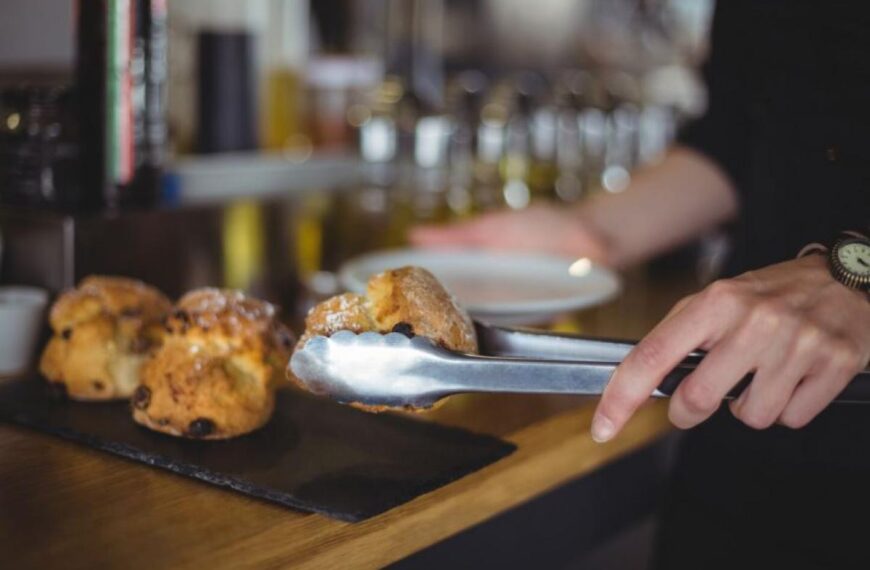 CCOO exige a la patronal del sector turístico que invierta parte de los beneficios obtenidos, en mejoras laborales para las personas trabajadoras