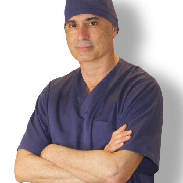 Clínica Esbeltia: Innovadora Técnica de Injerto Capilar Preserva Más del 95% de los Folículos