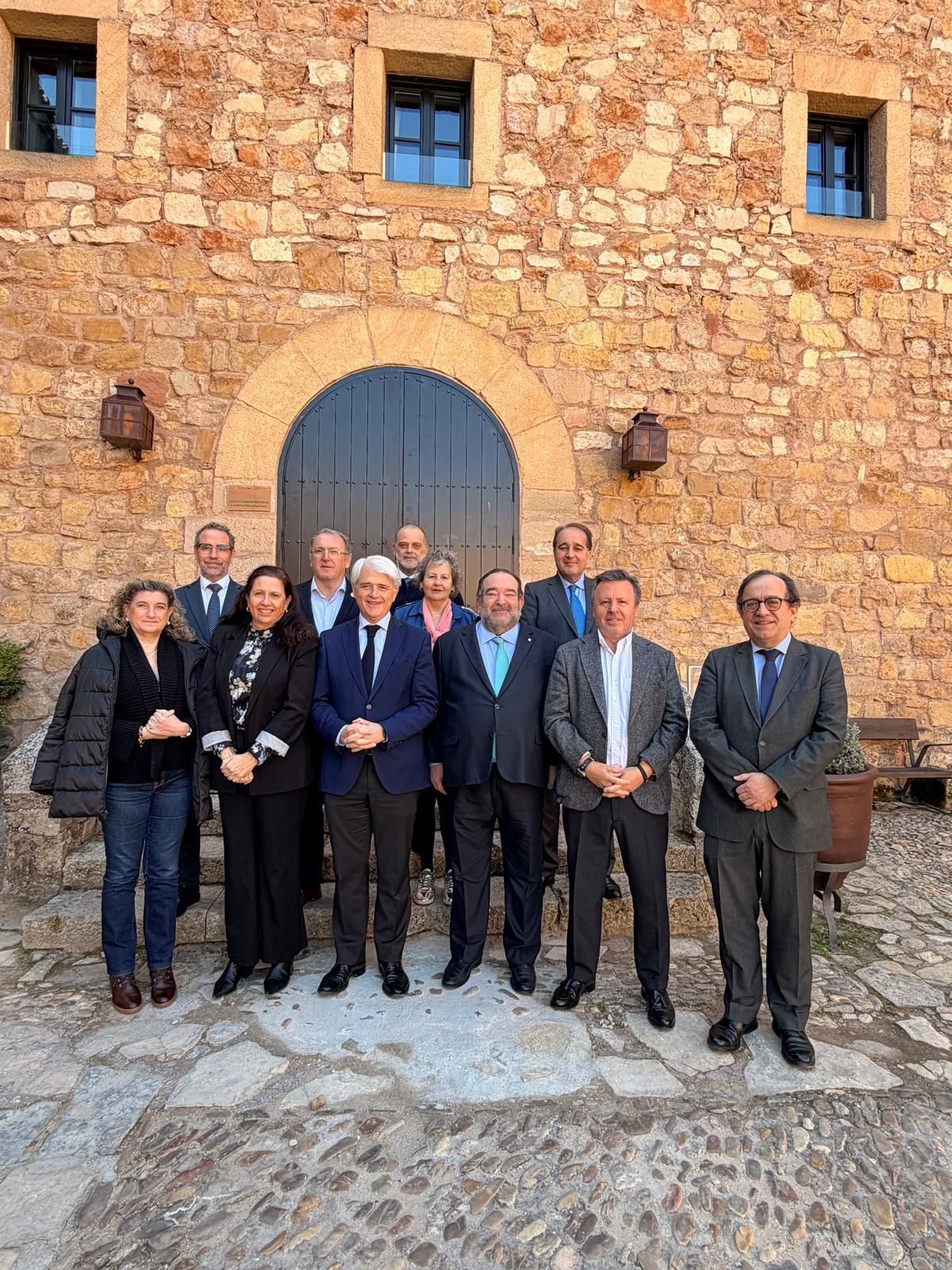 Impulso a la Colaboración Estratégica entre la Abogacía Española y los Consejos Autonómicos 1 Elena Digital López