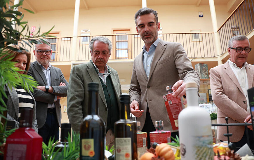 La Junta Destaca a la Denominación de Origen 'Baena' como Ejemplo de Excelencia Empresarial en Calidad