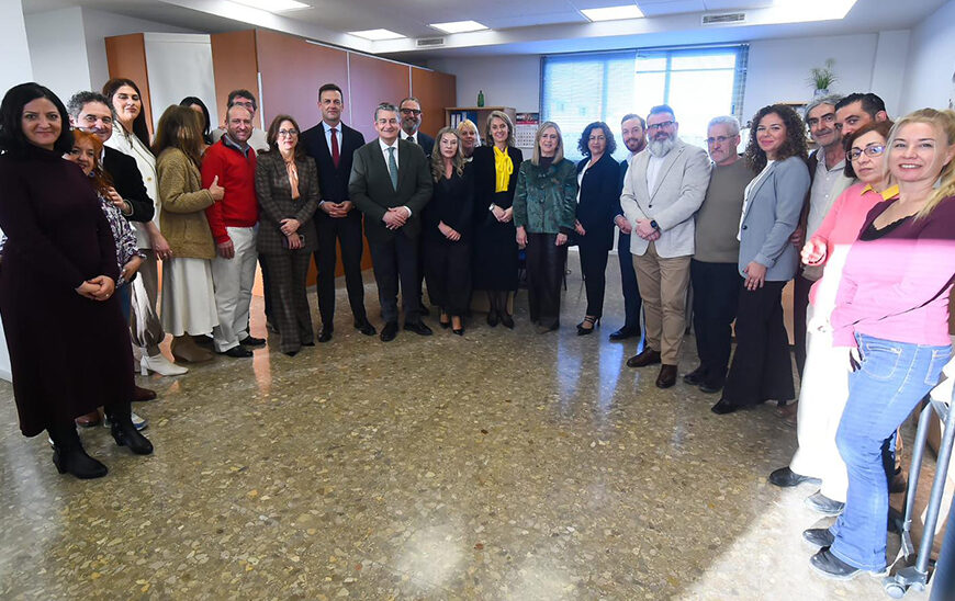 La Junta incrementa en un 20% los fondos para la atención integral de personas con problemas de salud mental grave