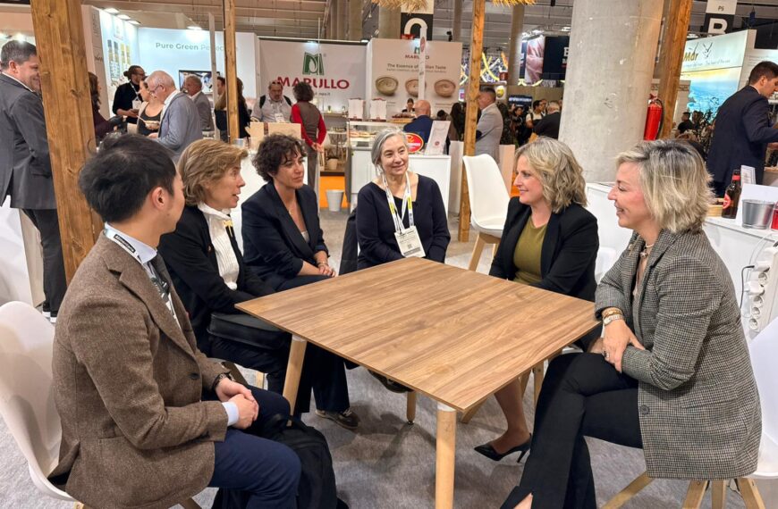 Las Empresas de 'Sabores Almería' Promueven su Internacionalización en Alimentaria
