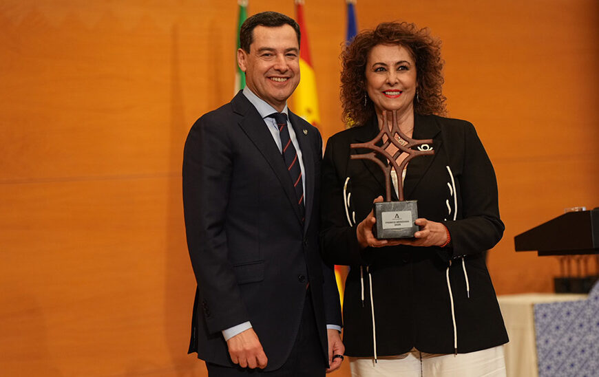 Moreno Preside la Ceremonia de los Premios Meridiana: Celebrando el Talento y Liderazgo de la Mujer en Andalucía