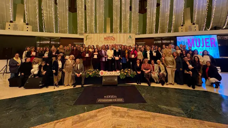 Mujeres que Enaltecen el Deporte de los Bolos – Federación Andaluza de Bolos