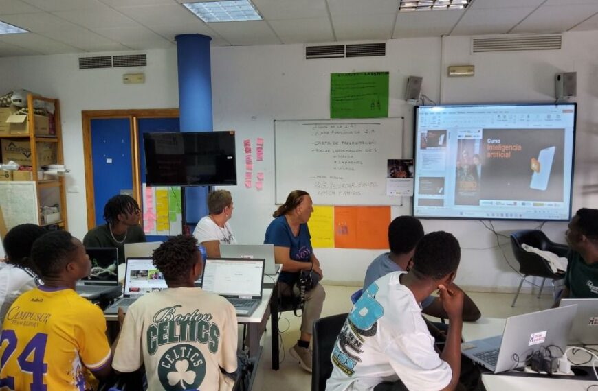 Orange y Fundación Orange Impulsan el Aprendizaje Digital de Más de 3,100 Andaluces