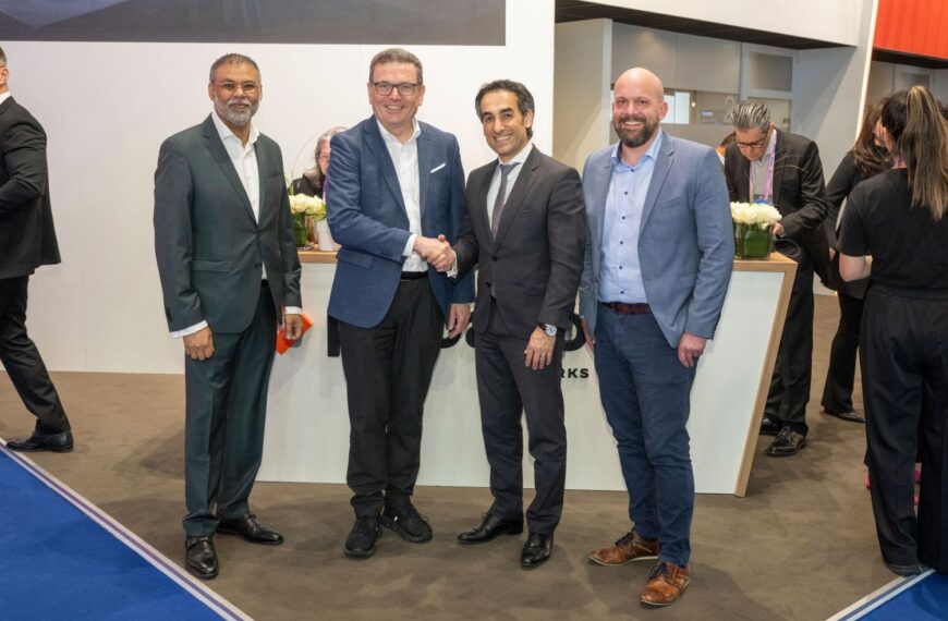 Palo Alto Networks y Siemens Unen Fuerzas para Reforzar la Ciberseguridad en Redes 5G Industriales con Solución de IA Verificada