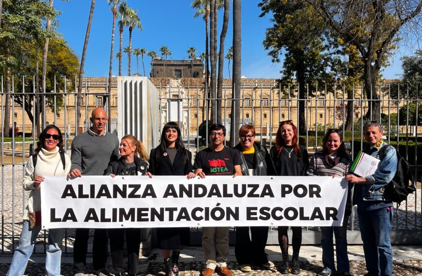 Presentación de la Alianza Andaluza por la Alimentación Escolar en el Parlamento de Andalucía: Un llamamiento por comedores escolares públicos, saludables, sostenibles y de gestión directa