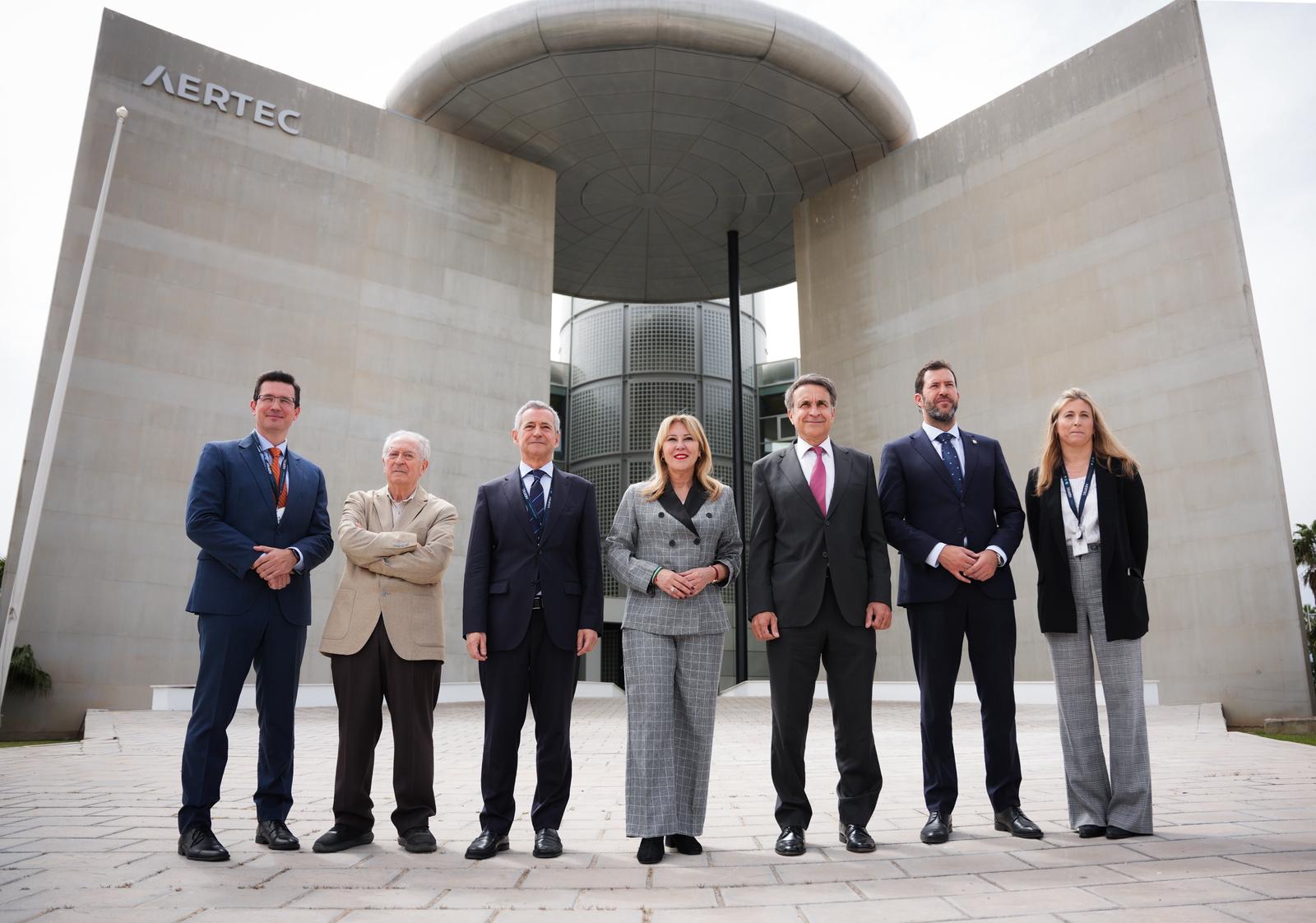 Carolina España visita Aertec en Málaga TechPark para abordar los desafíos del sector aeronáutico 1 Carolina España Aertec Málaga TechPark sector aeronáutico