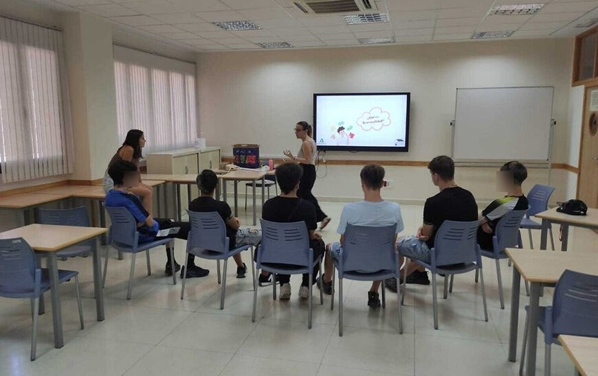 Creación del Observatorio de Justicia Juvenil de Andalucía: Colaboración entre Juristas, Entidades Sociales y Municipios