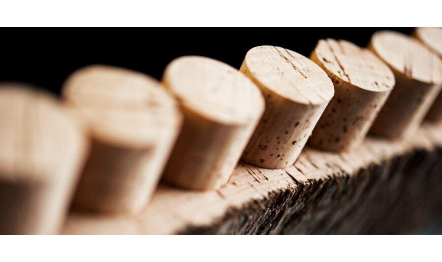 El Corcho: La Elección Predilecta para el 70% de las Botellas de Vino a Nivel Mundial