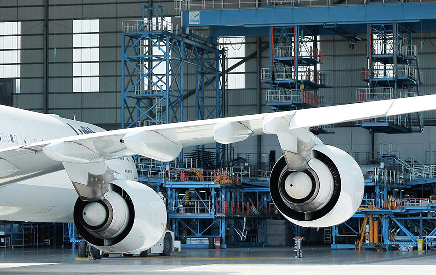 Exportaciones Andaluzas Alcanzan los 3.829 Millones en Febrero, Creciendo un 11,4%