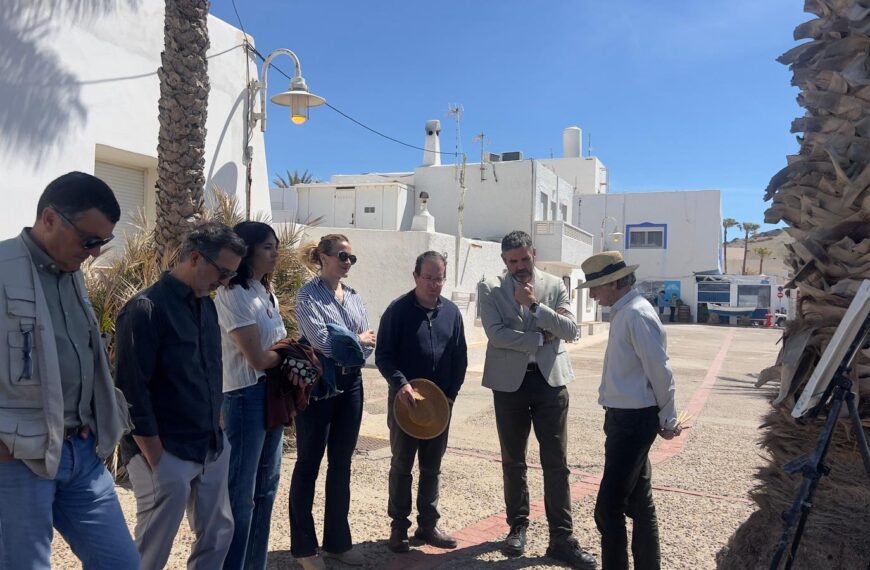 La Isleta del Moro acoge la IV Edición del Taller de Pintura de Paisaje Natural