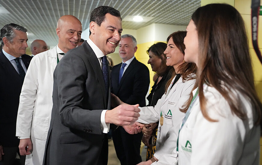 Moreno Destaca la Excelencia del Reina Sofía y su 'Papel Clave' en la Historia de la Sanidad Andaluza