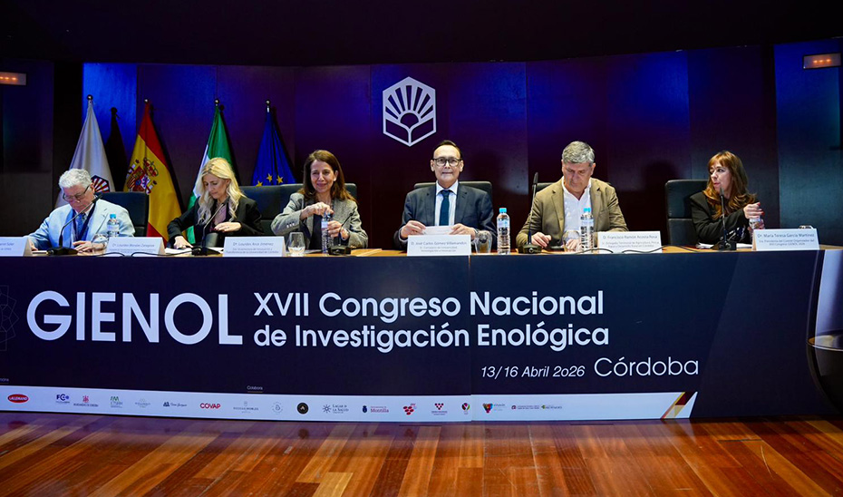 Veinte Grupos Pioneros: La Investigación del Vino en Andalucía 1 Veinte Grupos Pioneros: La Investigación del Vino en Andalucía