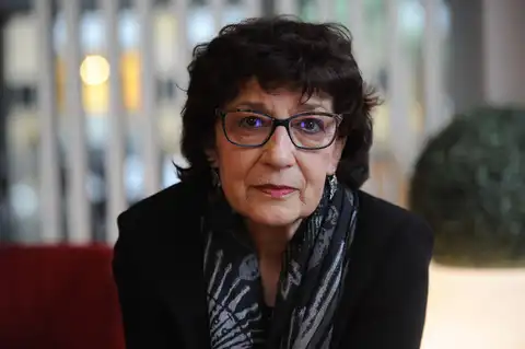 21 DE ABRIL OLVIDO GARCÍA ENCUENTROS POÉTICOS