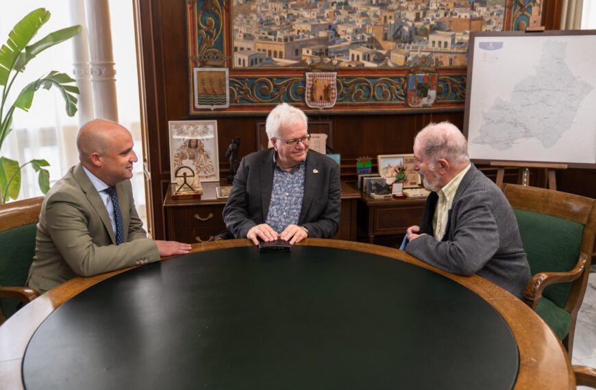 Recepción del Premio Nobel de Física en la Diputación